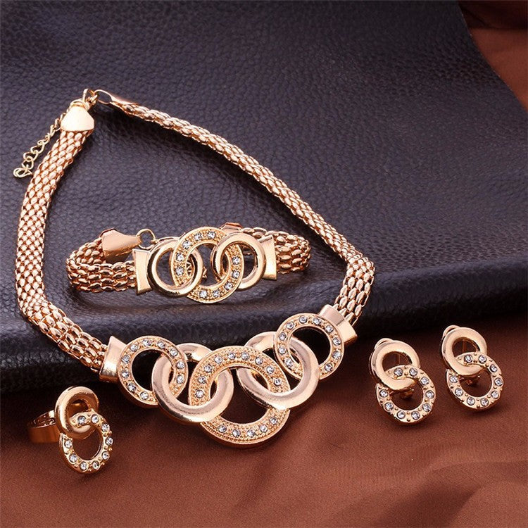 Luxury Interlock Chain Rhinestone Jewelry Set