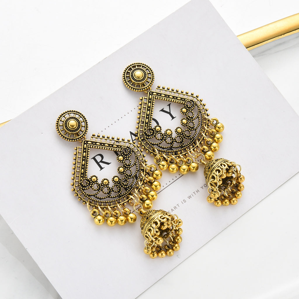 Royal Ethnic Chandbali Earrings – Traditional Elegance with a Modern Twist