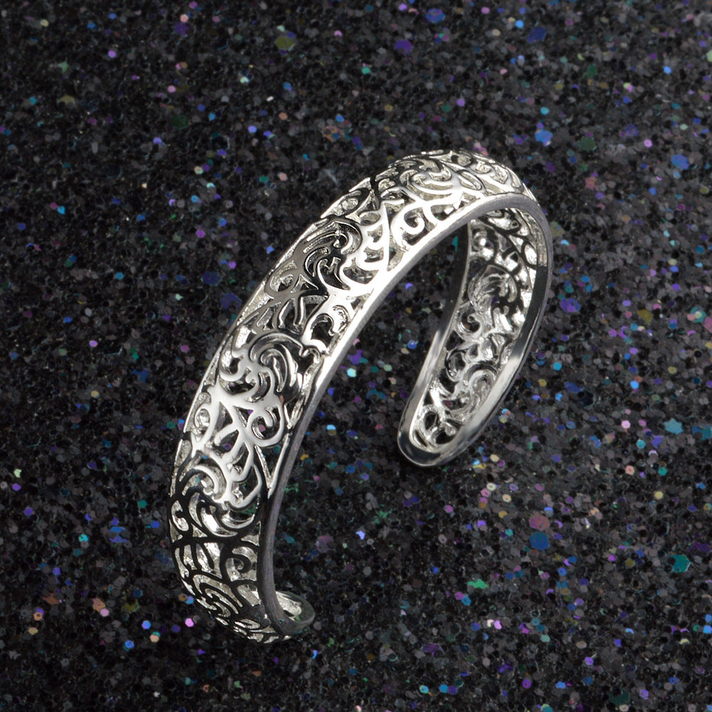 Elegant Vintage Silver Carved Open Cuff Bracelet