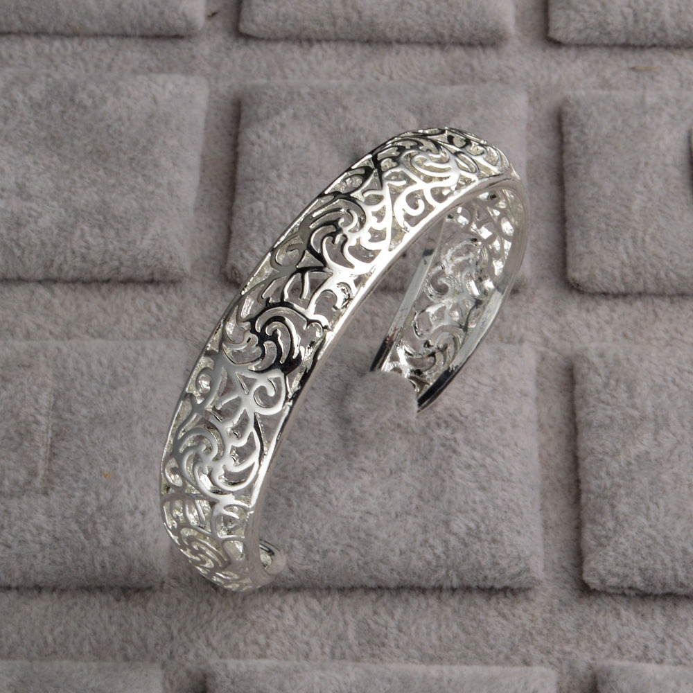 Elegant Vintage Silver Carved Open Cuff Bracelet