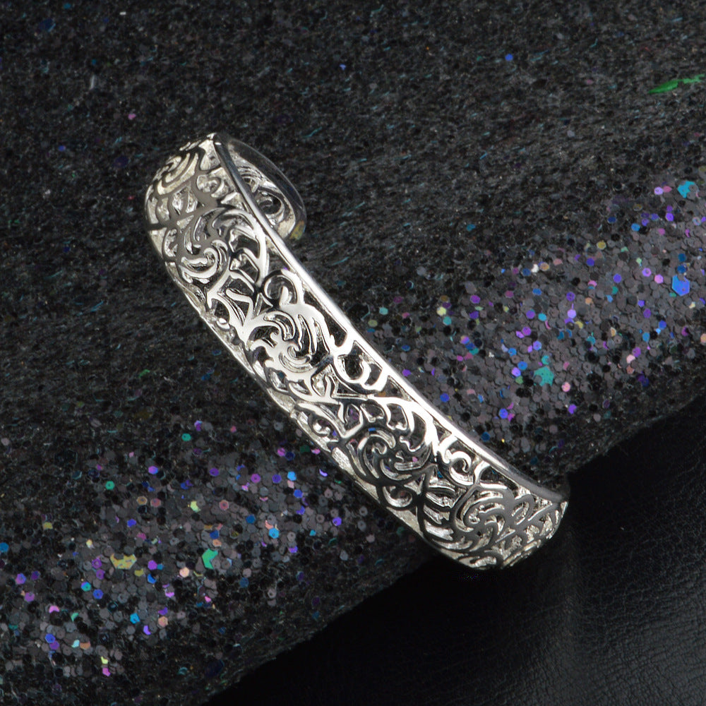 Elegant Vintage Silver Carved Open Cuff Bracelet