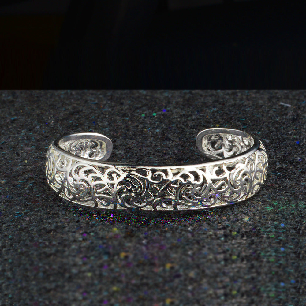 Elegant Vintage Silver Carved Open Cuff Bracelet
