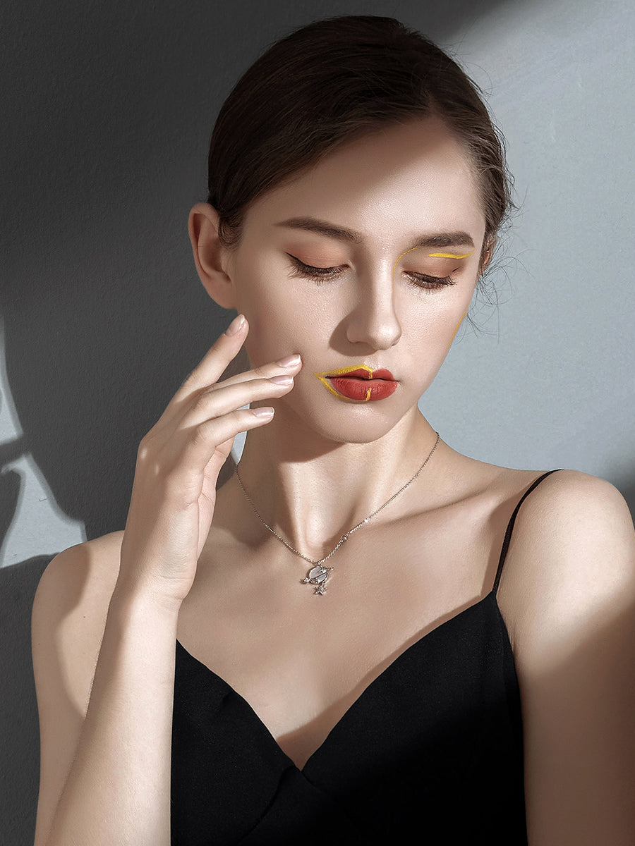 Elvaria Étoile Pendant