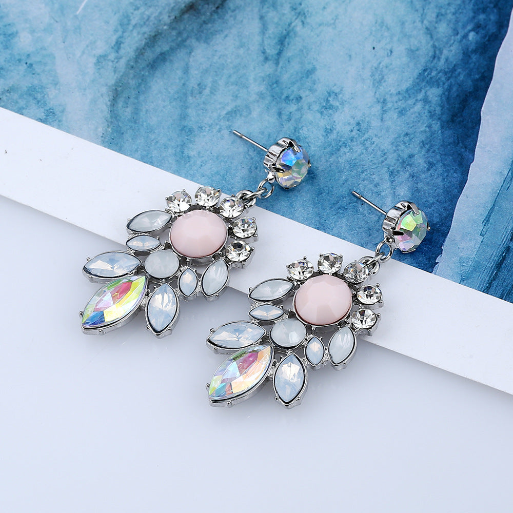 Luxury Crystal Drop Earrings – Shine Like Pure Elegance