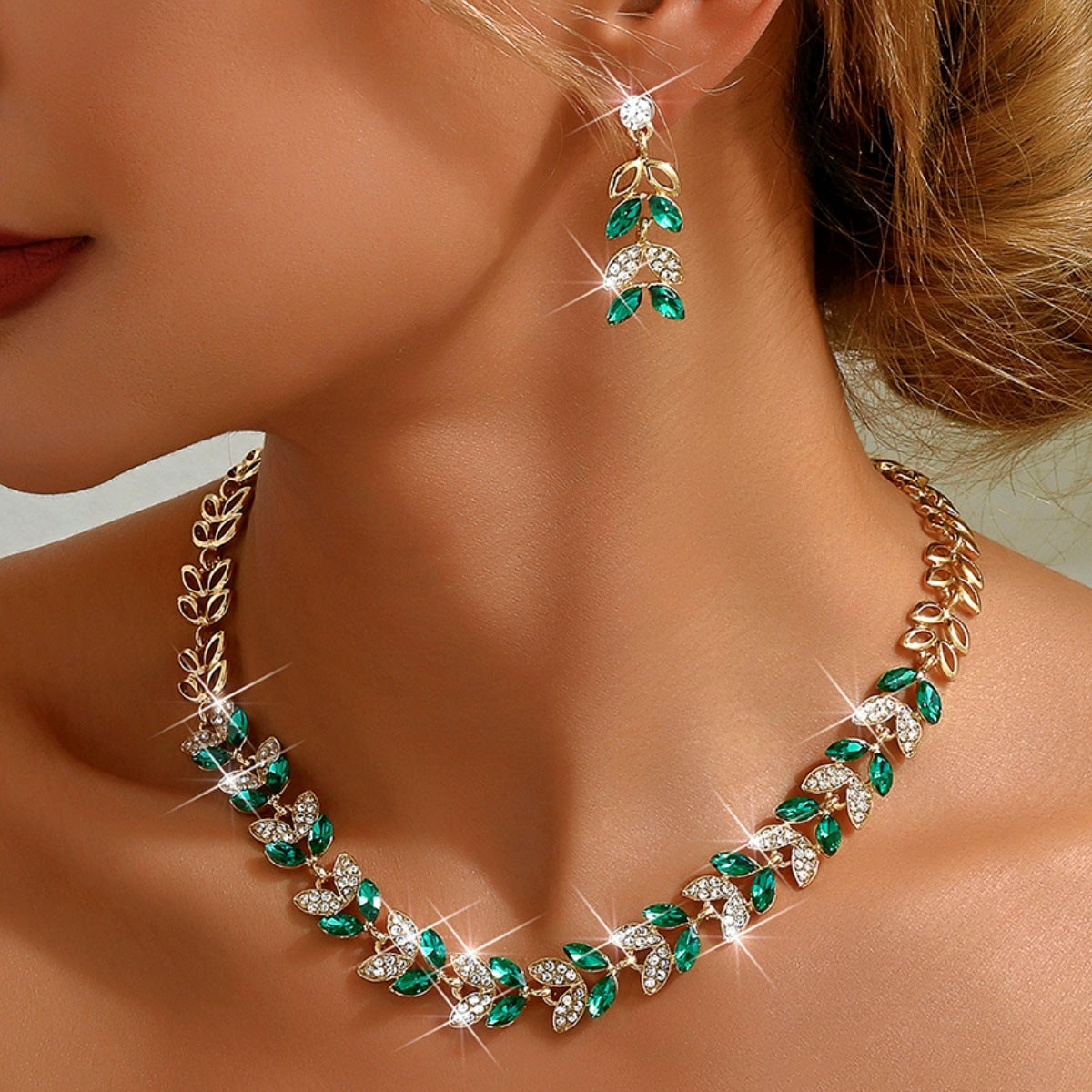 Emerald Leaf Luxury Jewelry Set