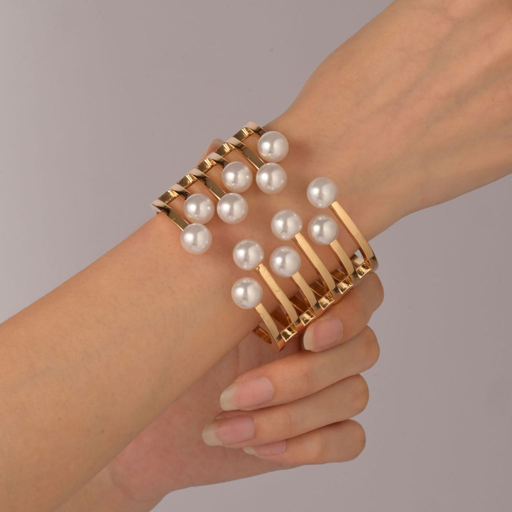Luxury Gold Pearl Statement Cuff Bracelet