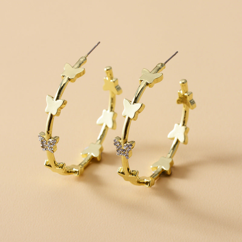 Butterfly Hoop Earrings – Bold Style with a Touch of Elegance
