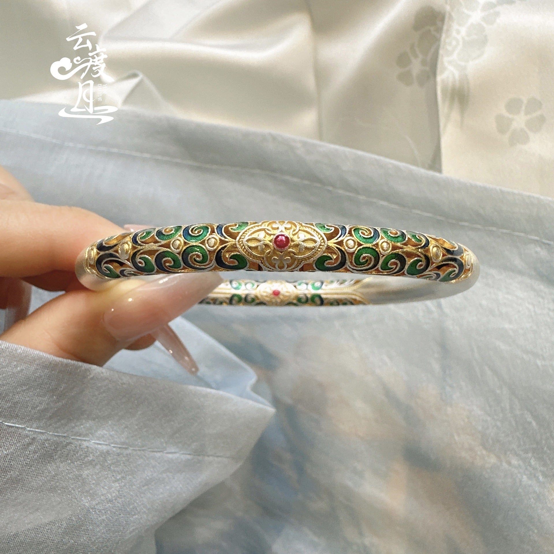 Imperial Enamel Heritage Bangle – Sterling Silver Luxury