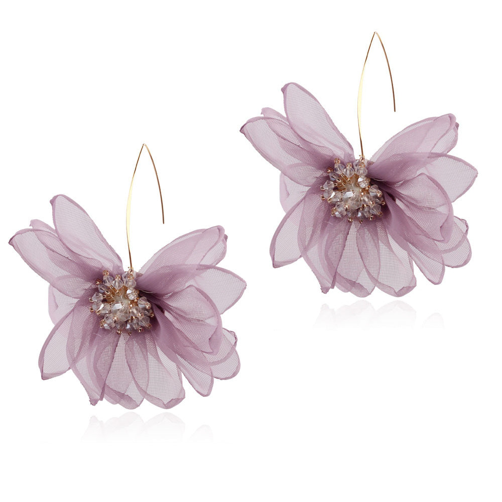 Elegant White Floral Earrings