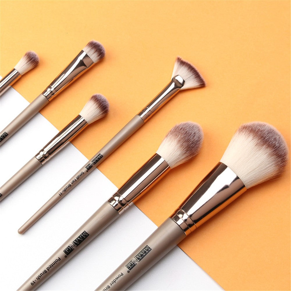 MAANGE- 20-Piece Professional Makeup Brush Set