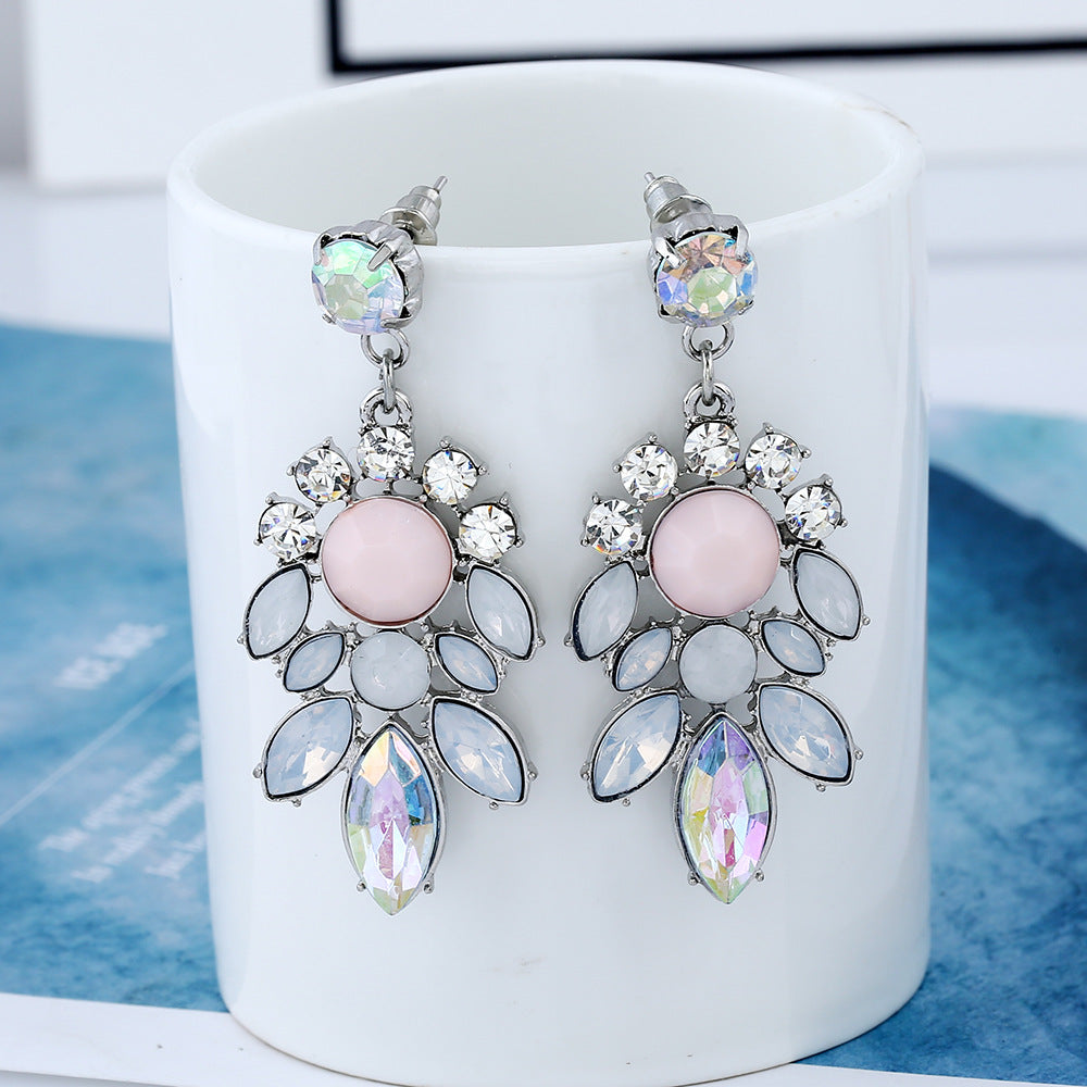 Luxury Crystal Drop Earrings – Shine Like Pure Elegance
