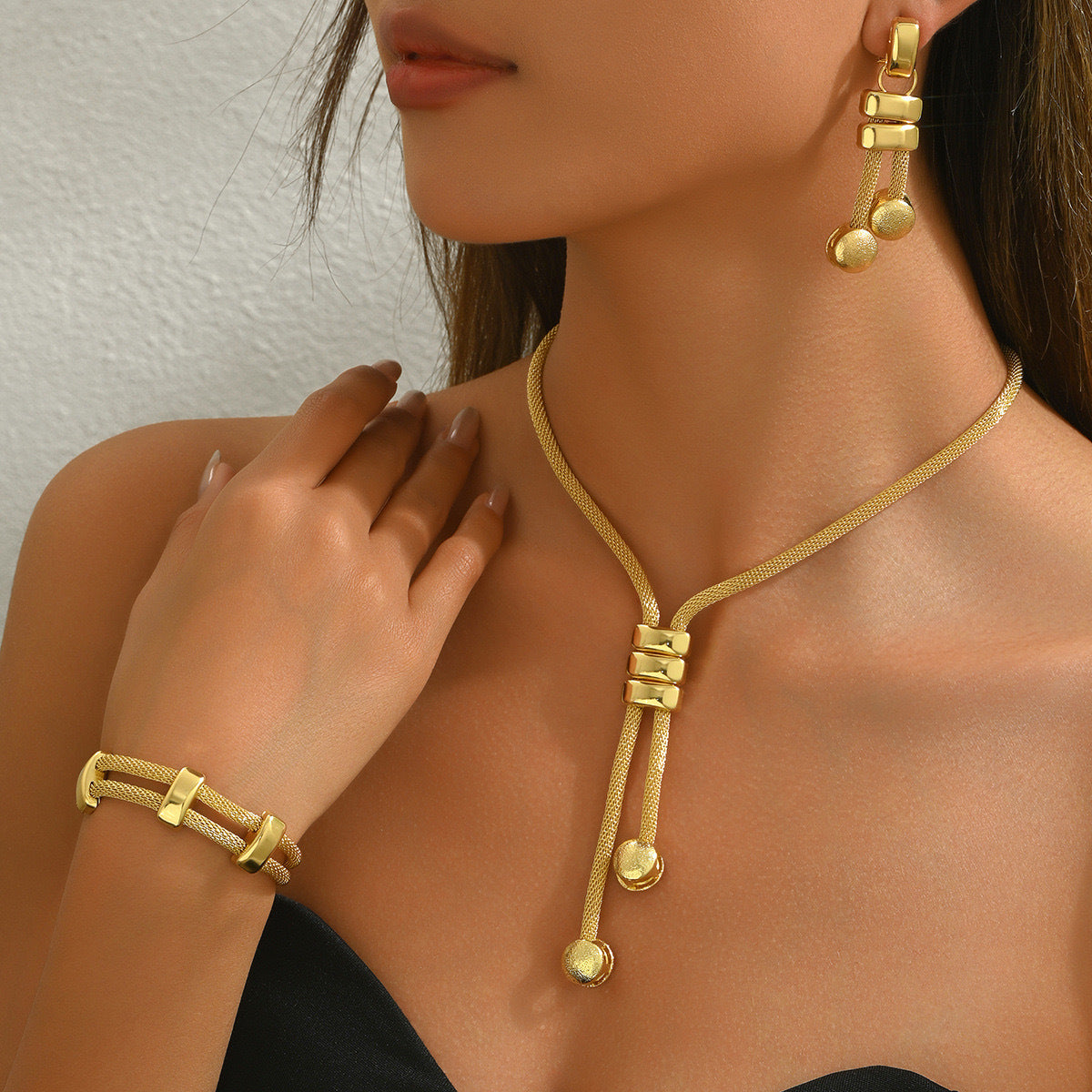 Elegant Gold-Tone Jewelry Set