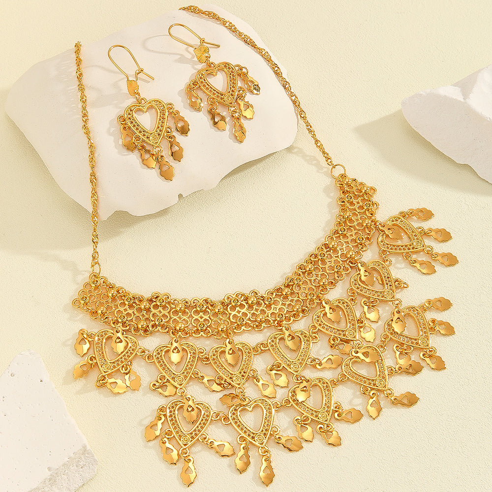 Royal Golden Heart Charm Jewelry Set