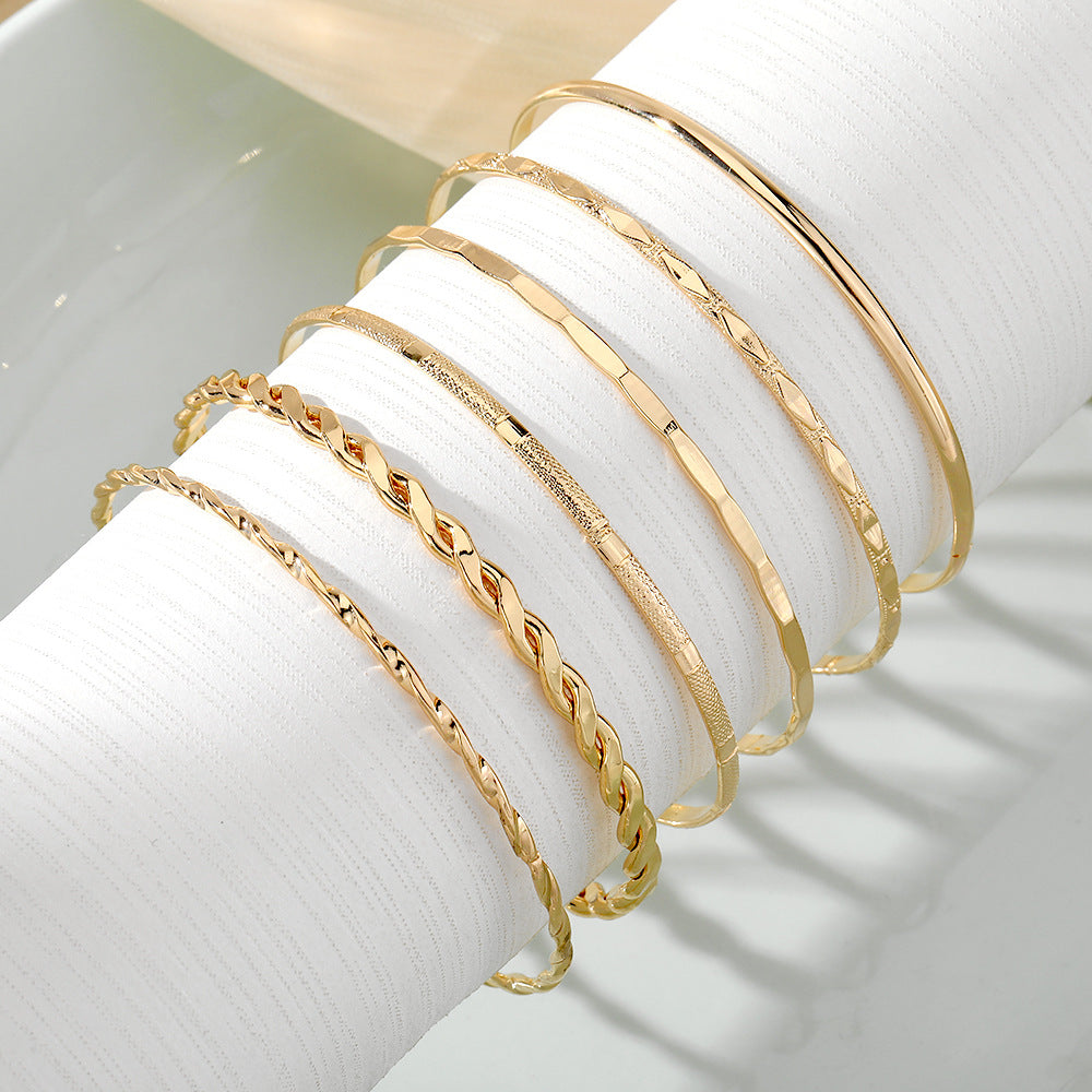 Multi-Layer Gold Bracelet Set – Effortless Stacked Luxury