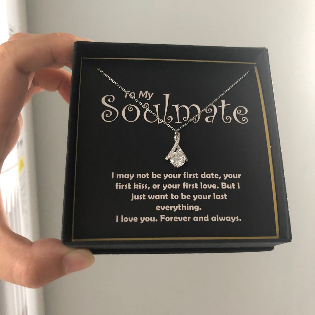 Éterna Soulmate Promise Necklace