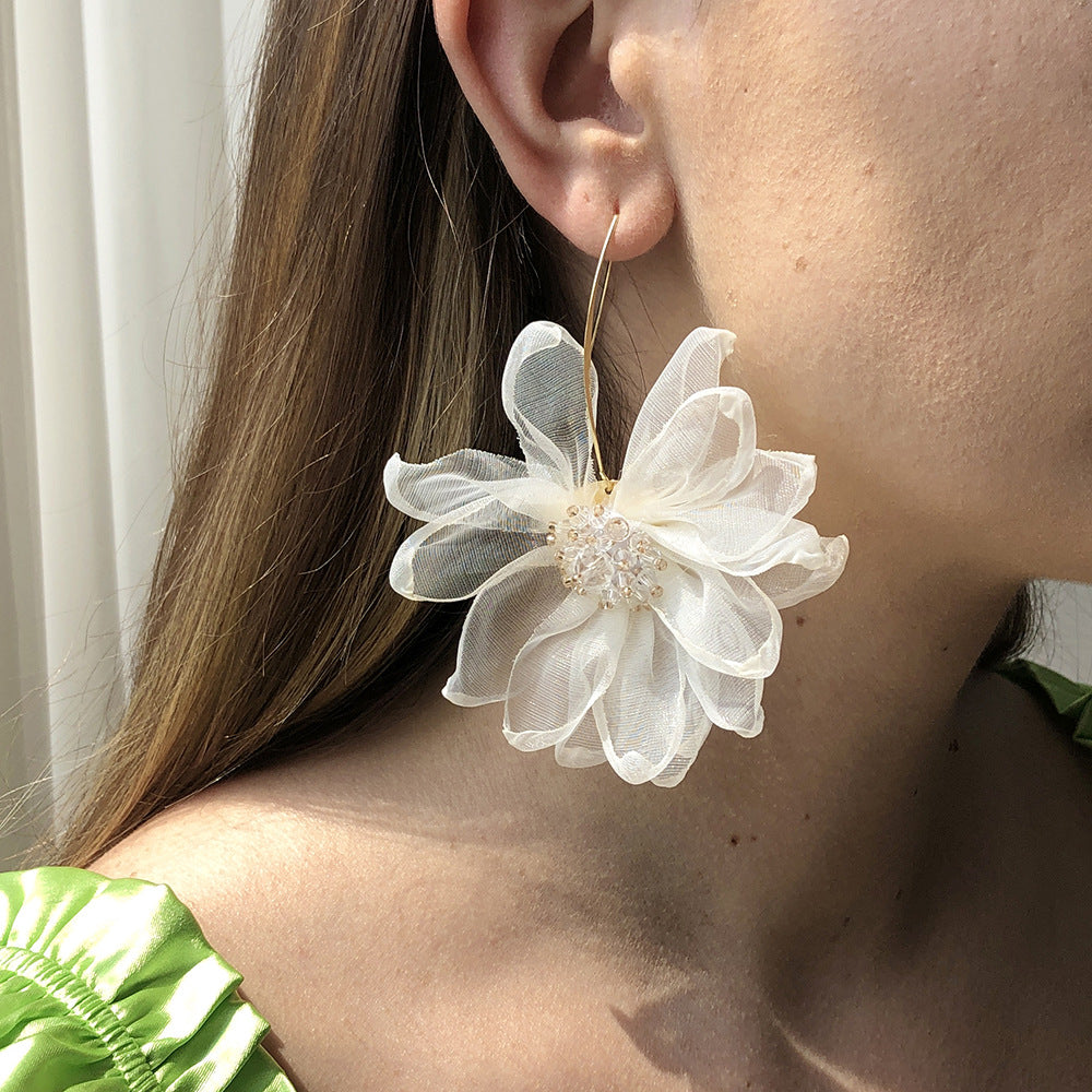 Elegant White Floral Earrings