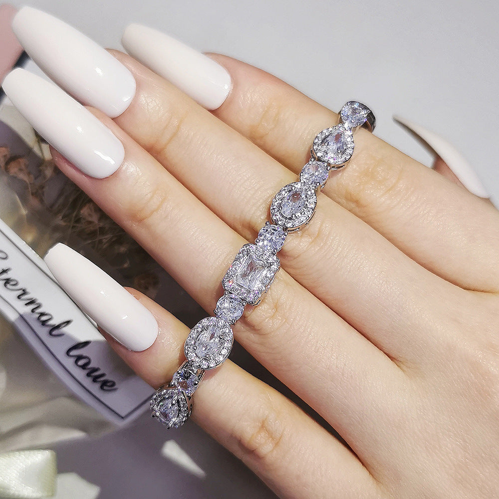 Oval Crystal Bracelet – Pure Elegance, Endless Shine