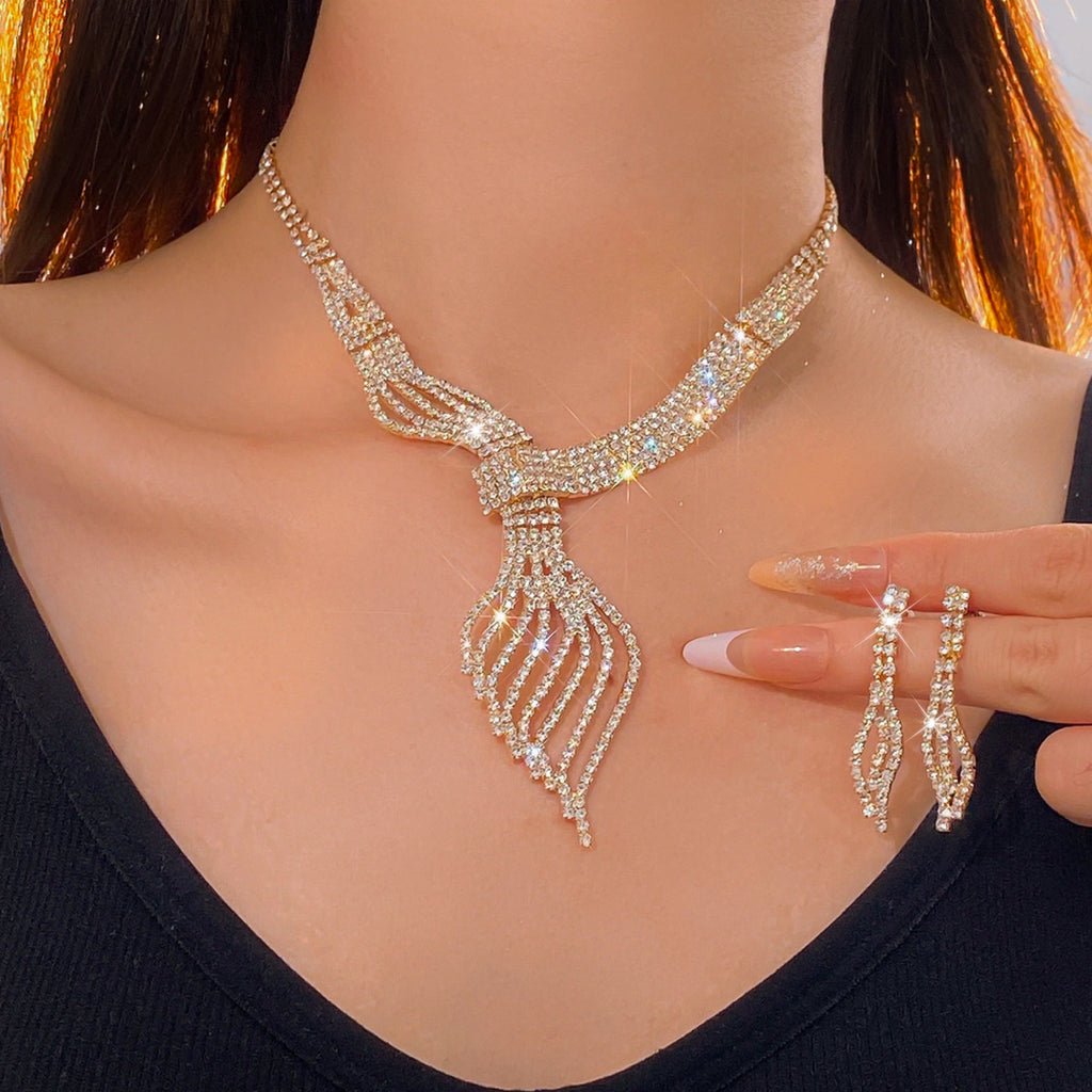Luxury Rhinestone Clavicle Jewelry Set